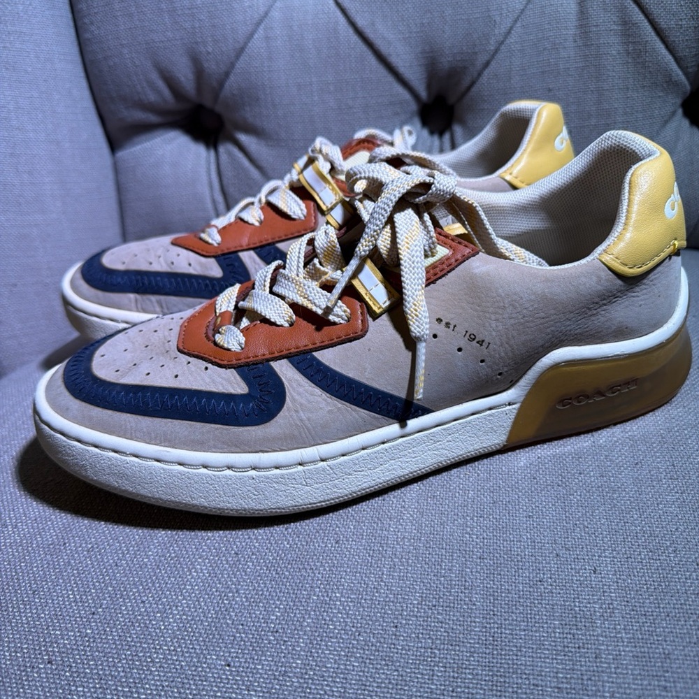 Coach Citysole Court Sneakers Women’s Sz 6.5B Great condition